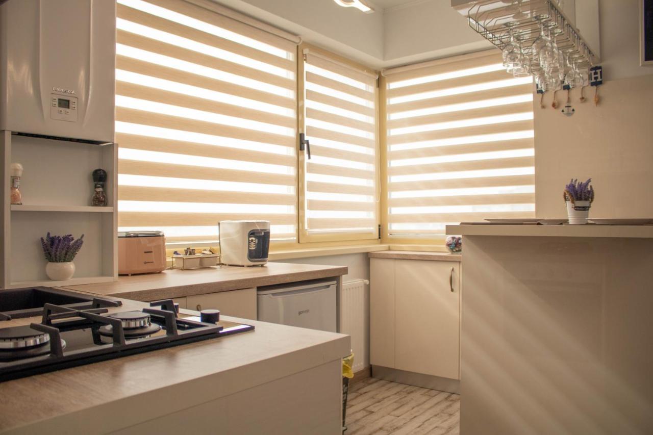 Yzza Apartament Năvodari Buitenkant foto