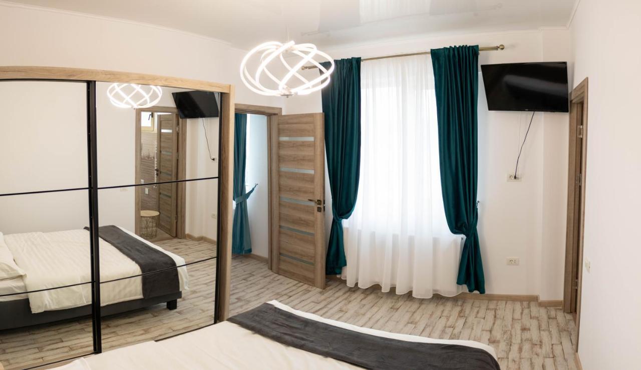 Yzza Apartament Năvodari Buitenkant foto