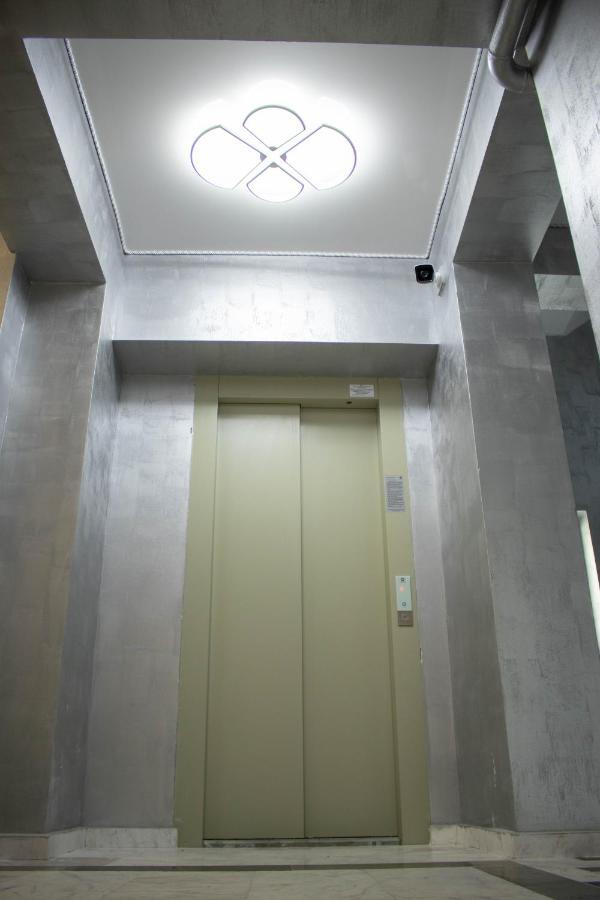 Yzza Apartament Năvodari Buitenkant foto