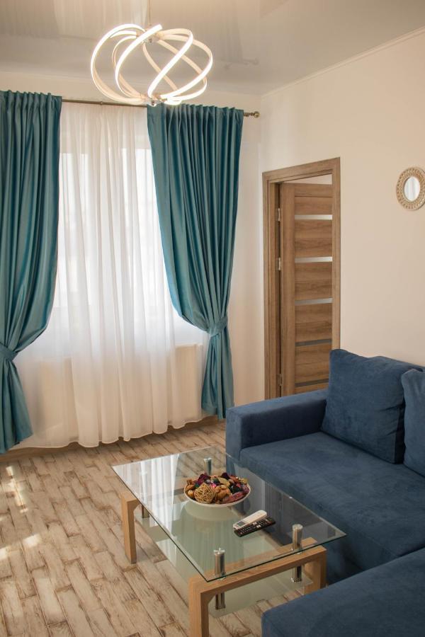 Yzza Apartament Năvodari Buitenkant foto